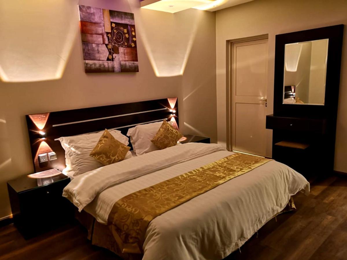 Bzul For Furnished Apartments ริยาดห์ ภายนอก รูปภาพ